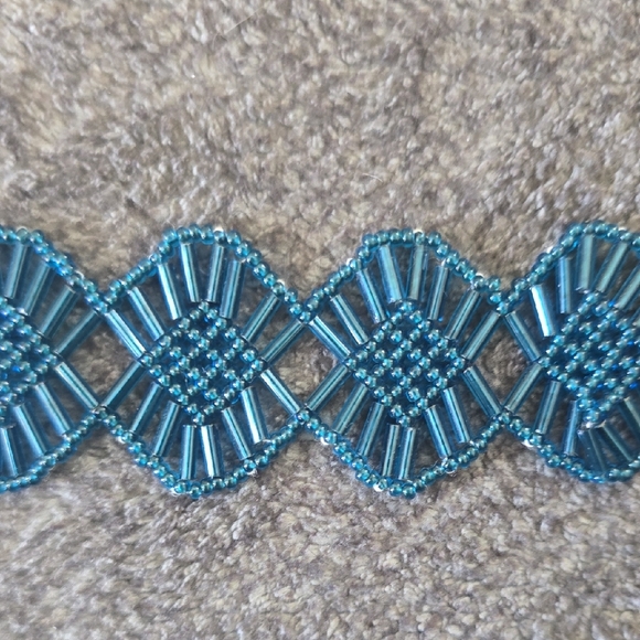 Handmade Teal Beaded Bracelet for Women - Picture 3 of 4